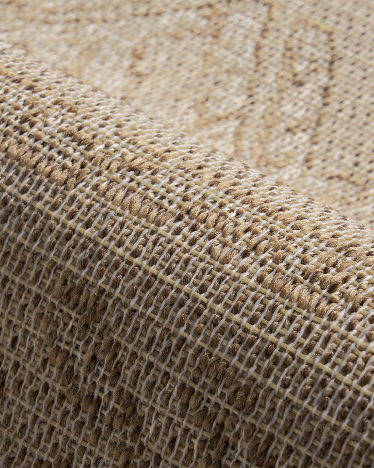 indoor-outdoor-rug-for-cozy-home-style-and-weather-resistant-performance