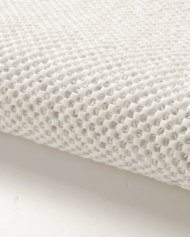 loofah-bath-mat-with-drain-through-design