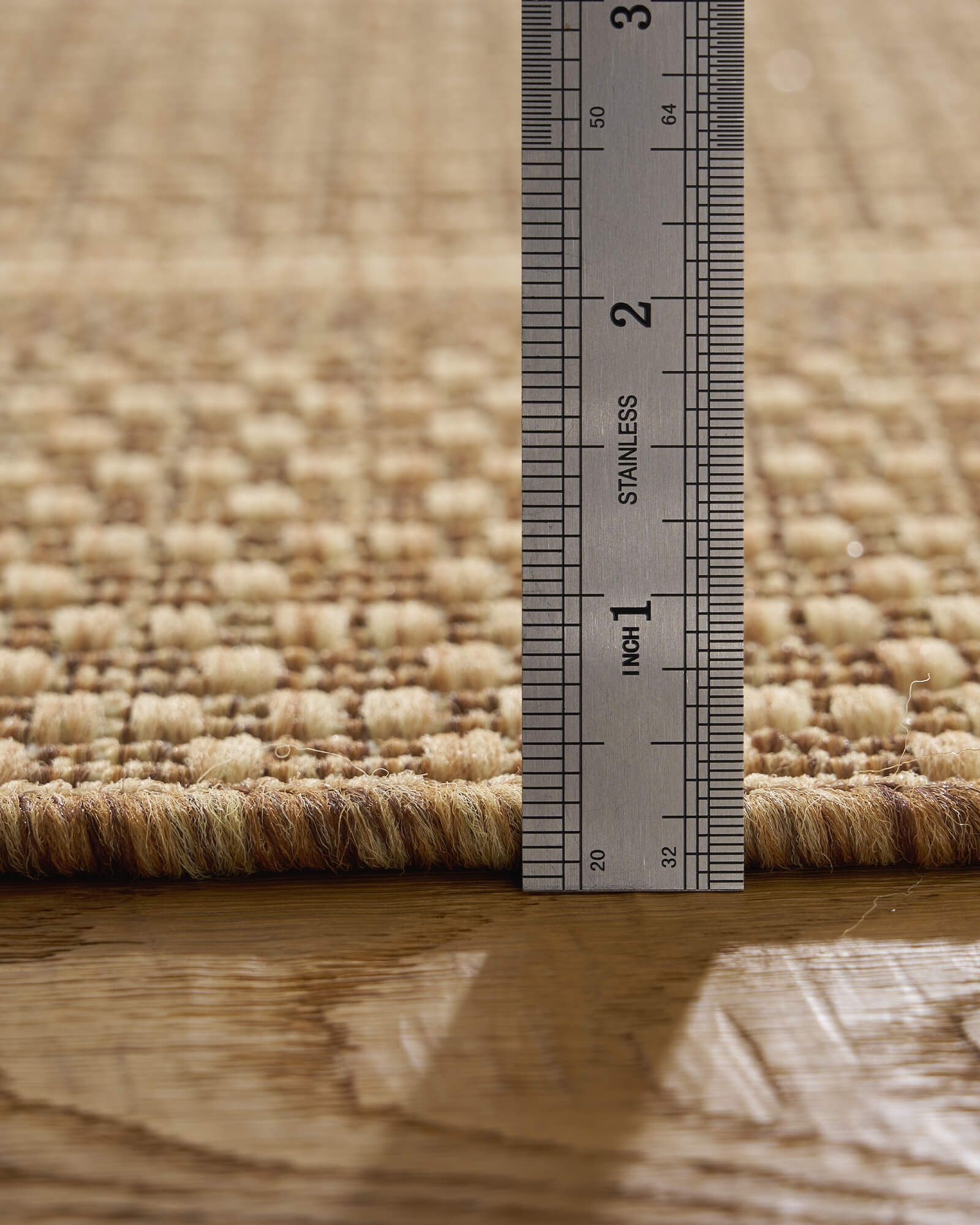 low-profile-natural-woven-indoor-outdoor-rug-with-jute-look-texture