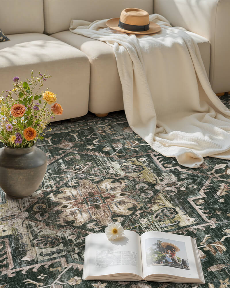 montvoo-vintage-rug-soft-abstract-pattern-bedroom