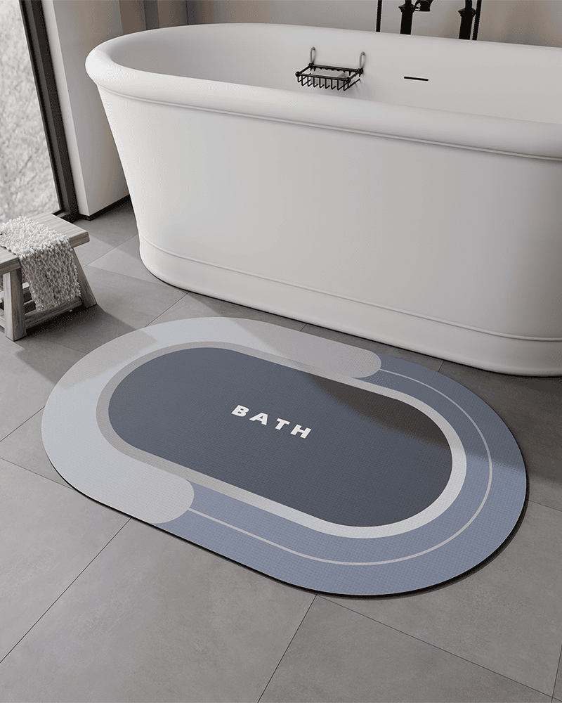 round-bath-mat-for-small-and-compact-spaces