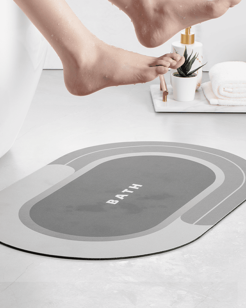 round-bath-mat-for-streamlined-bathroom-look