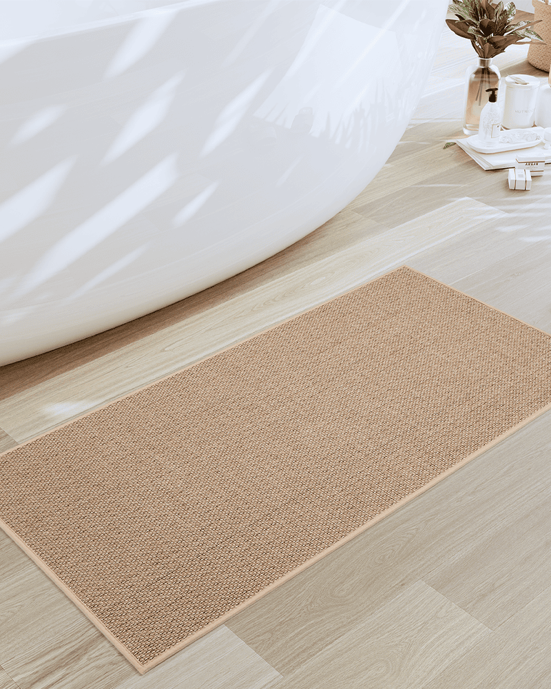 textured-braided-bath-mat-for-home