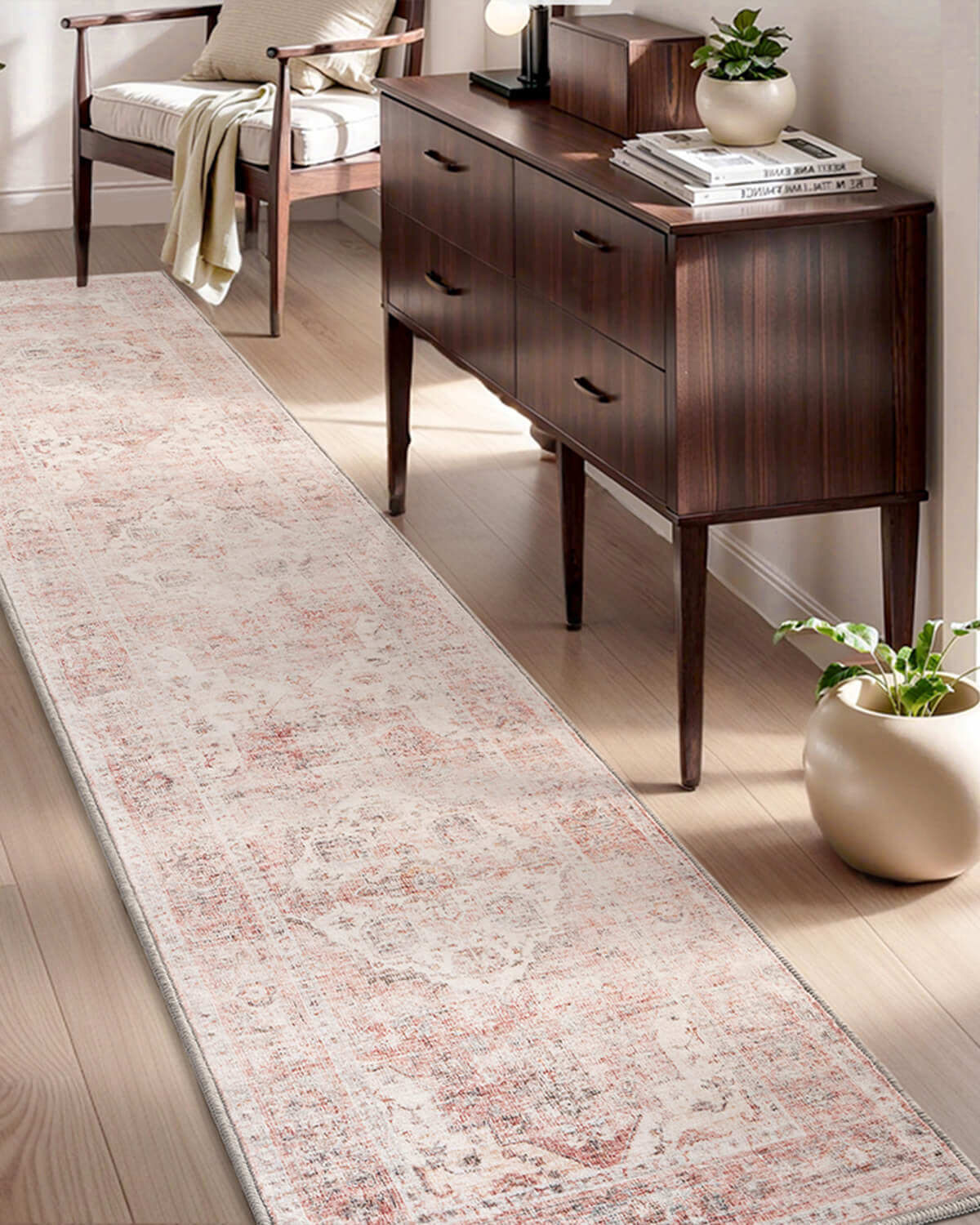 vintage-style-area-rug-for-elegant-home-spaces Vintage style area rug enhancing elegant home spaces