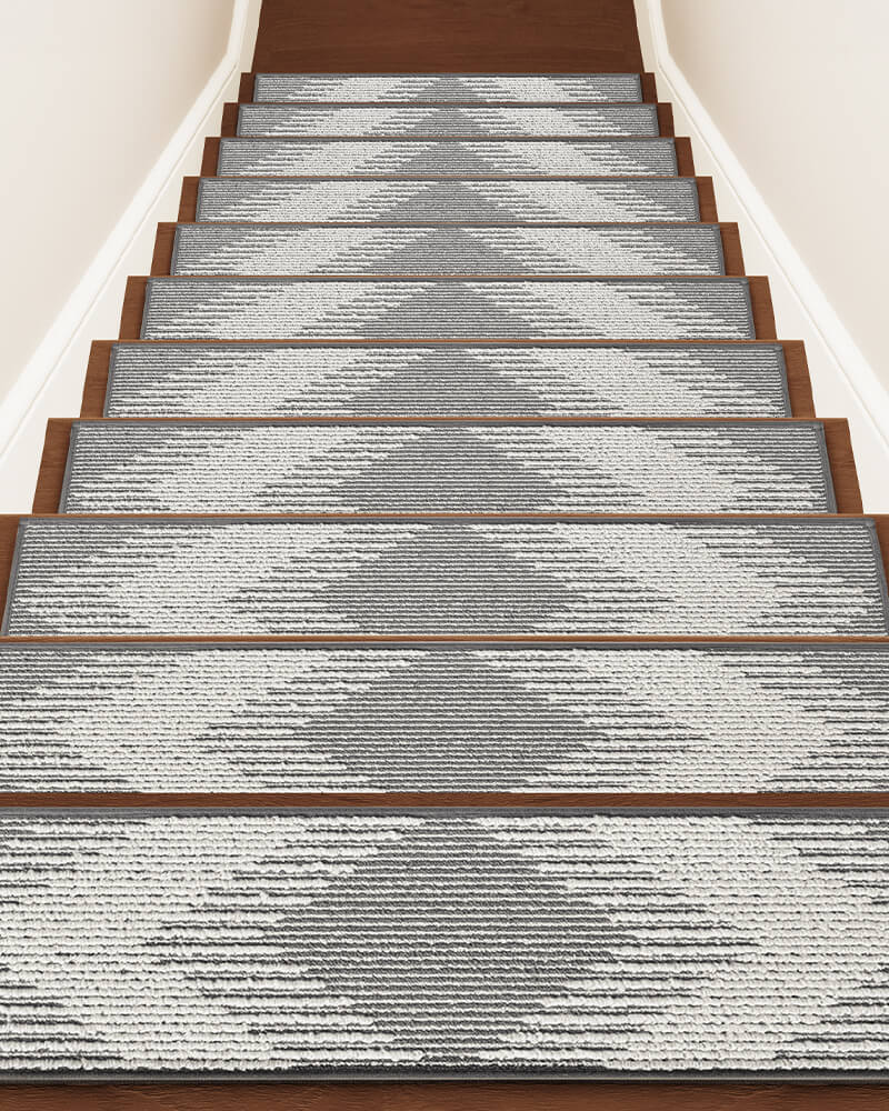 washable-stair-treads-for-family-stairs